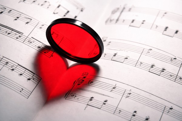 Muzikālā sirds - Romantiskas kartiņa 16