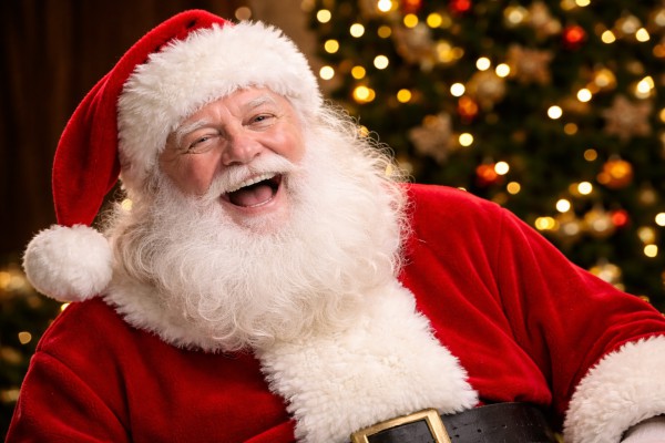 Ziemassvētku vecītis smejas - Ziemassvētku kartiņa 8