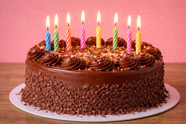 SvecÄ«tes uz tortes